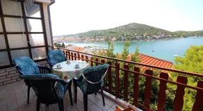 APARTMANI JADRANKA s pogledom na more - Image 2
