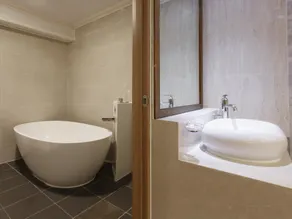I.Y Hotel - Image 5