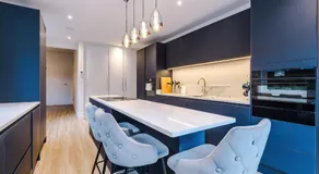 Spring Mount - 3 Bedrooms - Close to Convention Centre - Image 3