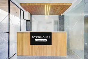 Townhouse Sector 49 Gurugram Formerly Hotel P66 - Image 5