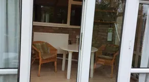 Canalside village house - Image 4