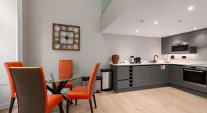 Destiny Scotland George IV Apartments - Image 3