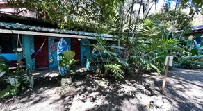Boutique Rooms River Front at La Junta - Image 5