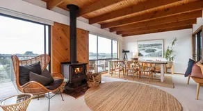 Koonya Treetops with Cedar Spa - Image 3