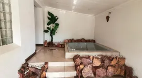 S.K.E Guest House - Image 4