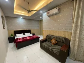 The palace inn hotel - Image 5