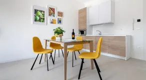 Azzurra Aparthotel - Image 5