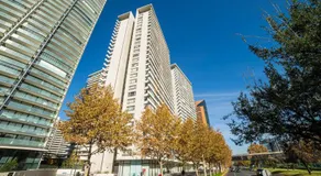 Las Condes, al lado de Marriott y Parque Arauco, ideal para Trabajo, Salud y Vacaciones - Image 2