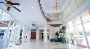 Duy Tân Quảng Bình Hotel & Resort - Image 3