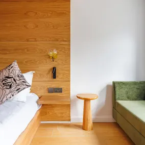 Rosemay Boutique Hotel Near Heathrow Airport - Image 3