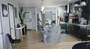 The Takeoff House - Image 5