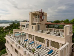 The Raj Kuber - Image 5