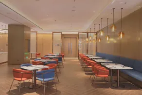 Hilton Garden Inn Changzhou Jintan - Image 3