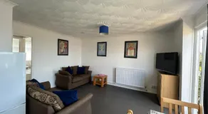 76 Brambles Chine, 2 bedroom bungalow in beautiful holiday village, 1 night stays and Ferry travel offer available - Image 2