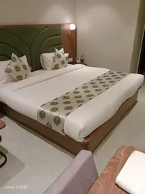 vishnu pratibha executive rooms - Image 4
