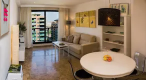 ApartUP Francia Views - Image 2