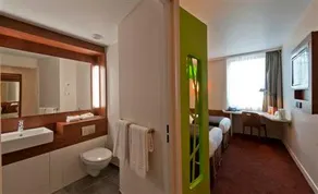 Hotel Restaurant Campanile Lyon Sud - Confluence - Oullins - Image 3