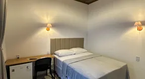 Bangalô Hospedagens - Image 1