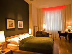 Ivana Hotel - Image 2