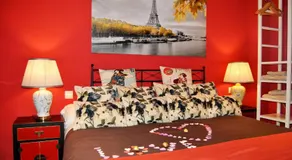 Apartamentos DELUXE Con Jacuzzi o Chimenea LOVE FOR TWO - Image 2