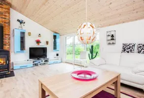 Coastal Hideout Vacation Home - Image 2