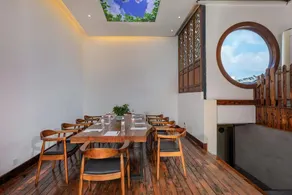 No.9 Mansion Guesthouse - Image 3