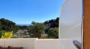 Appartement Luxe - 3 pièces avec vue mer, piscine et tennis - Image 4
