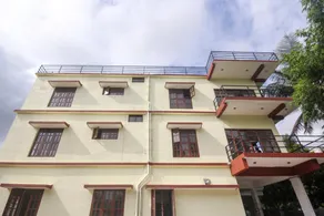 OYO Sukha Service Apartment - Image 5