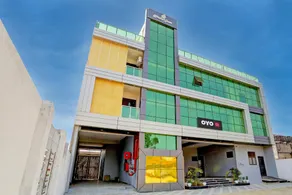 Hotel O Krishna Greens - Image 3