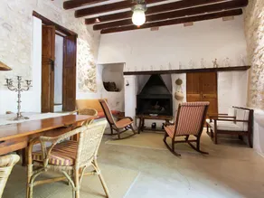 Terraced House in Mallorca with Pool - Image 3