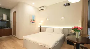 TH Saigon Boutique - Image 2