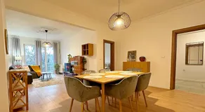 Spacious bright cozy 2BDR fast Wi-Fi next to Park - Image 3