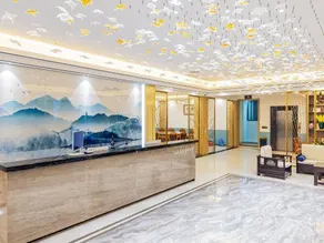 Enshi Daxiagu Xiakexing Resort Hotel - Image 5