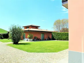Flat With Swimming Pool and air Conditioning - Image 5