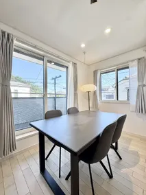 Dorothy Inn Spacious 4LDK New Build 97sqm Up to 10 Guests Free Private Parking Near JR Higashi Jujo Station 3 Minute Walk - Image 4