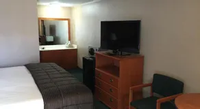 Budget Inn - Saint Robert - Image 5
