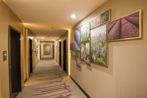 Lavande Hotels Heze Changjiang Road Wanda Plaza - Image 3