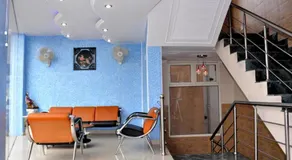 Hotel Queen - Image 4