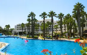 Hotel Orient Palace - Image 5