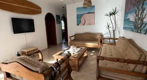 Pura Vida Surf House - Image 4