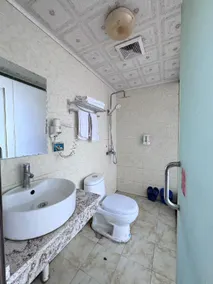 Xiangqing Hotel - Image 5