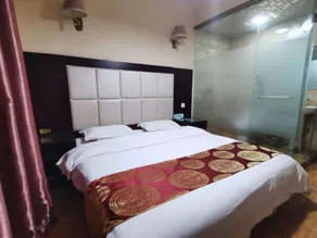 Linquan Business Hotel - Image 2
