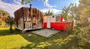 Mona Glamping Caravan Suites - Image 5