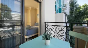 Downtown Santa Monica 1BR Free Parking & Pool - Image 4