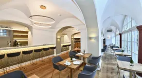 Hotel Bischofshof am Dom - Image 2
