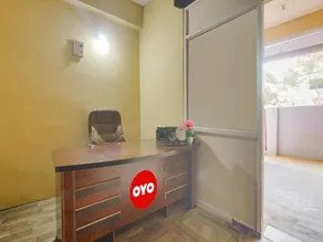Hotel O by OYO AM Luxury AC ROOM'S - Image 4