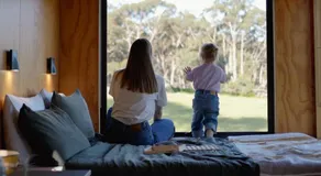 Designer Private Off Grid Cabin with Lake Access - Esti - Image 2