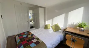 Lovely Homes - Image 2