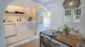 Pouletis Family Villas Sea Apartments - Image 3