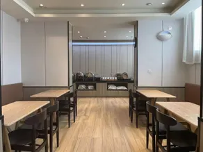 HuaTing Hotel (Changzhi Bayi Plaza) - Image 2